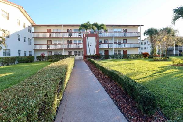 405 Brighton J, Boca Raton, FL 33434