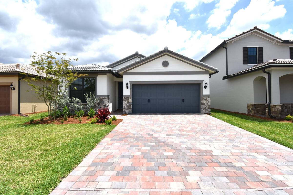 Lake Worth, FL 33467,4764 Chantilly RD