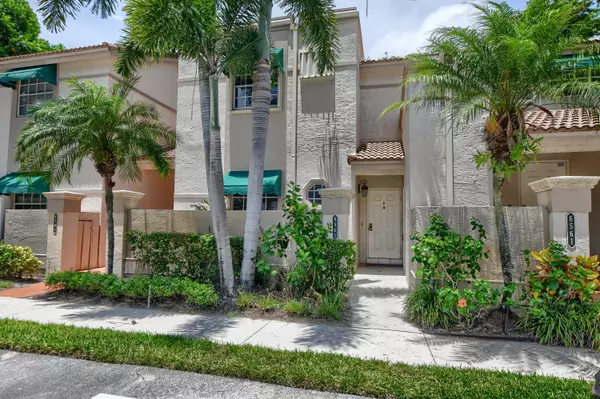 6563 Via Regina, Boca Raton, FL 33433