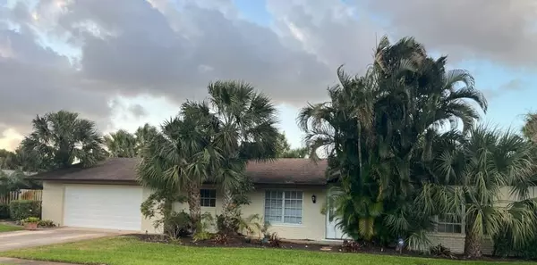 2288 Windsor RD, Palm Beach Gardens, FL 33410