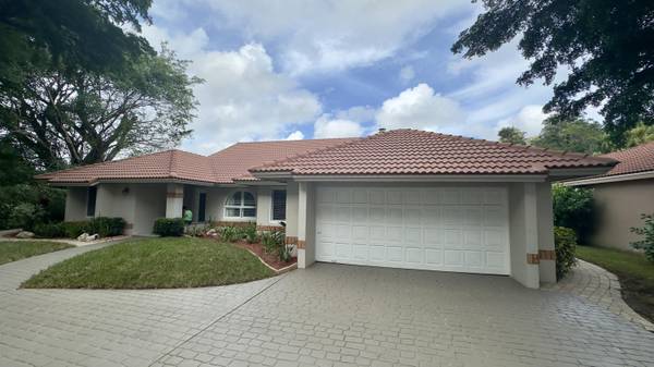 Boca Raton, FL 33433,22758 Pinewood CT