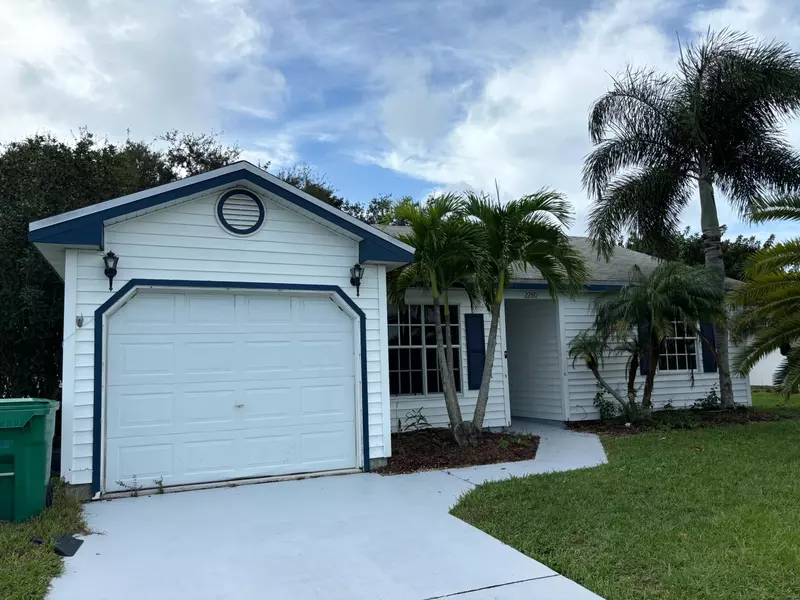 2280 SE Tiffany AVE, Port Saint Lucie, FL 34952