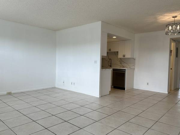 Deerfield Beach, FL 33442,3038 Hardwood D 3038