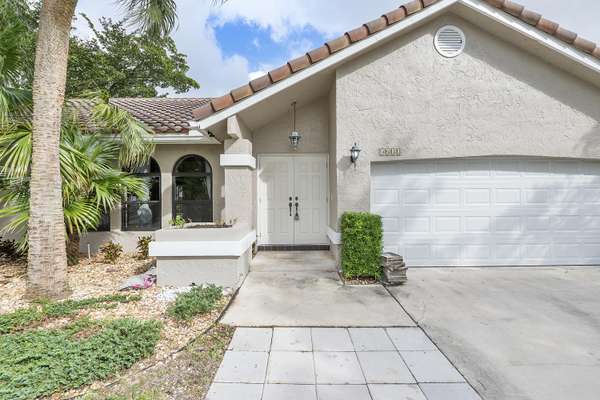 5633 NW 61st AVE, Coral Springs, FL 33067