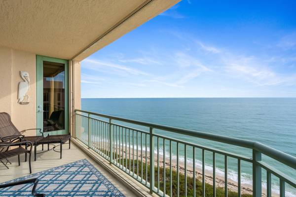 Hutchinson Island, FL 34949,4330 N Highway A1a Ph-1