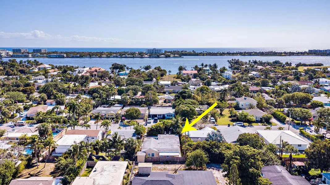 1715 N Ocean Breeze, Lake Worth Beach, FL 33460