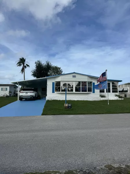 98 Calle De Lagos, Fort Pierce, FL 34951