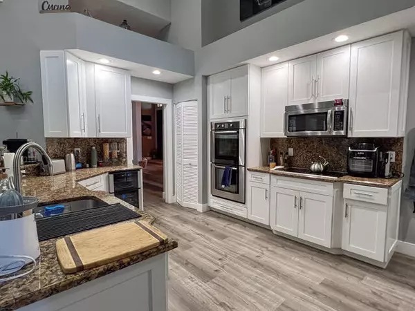 Wellington, FL 33414,600 Cypress Green CIR