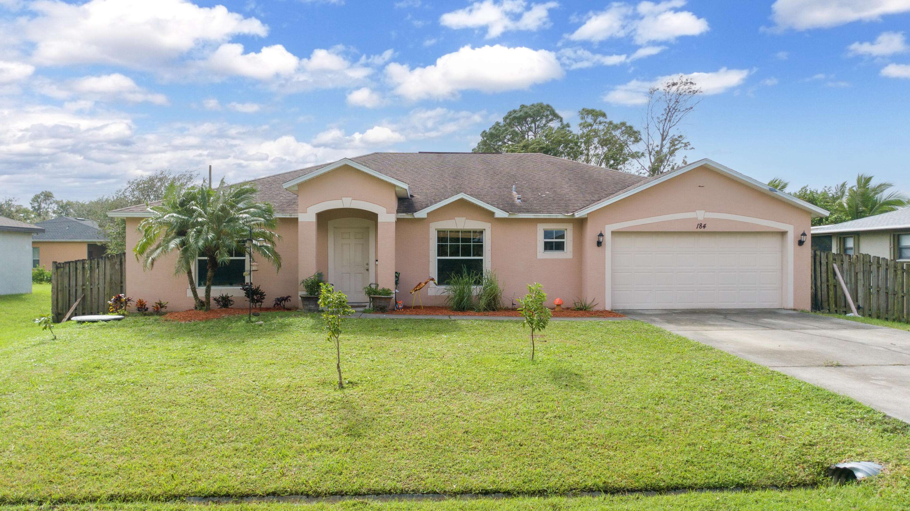 184 SW Airview AVE, Port Saint Lucie, FL 34984