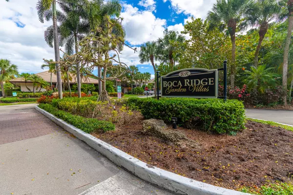 Boca Raton, FL 33428,9352 Sabal Ridge CIR B