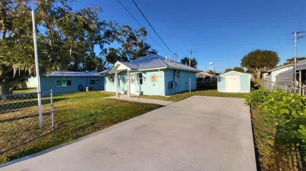 Okeechobee, FL 34974,1033 4th ST