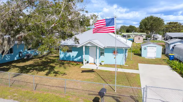 1033 4th ST, Okeechobee, FL 34974