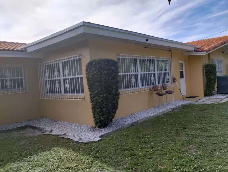 1501 11th ST, West Palm Beach, FL 33401