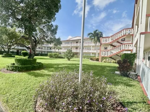 202 E Brighton, Boca Raton, FL 33434