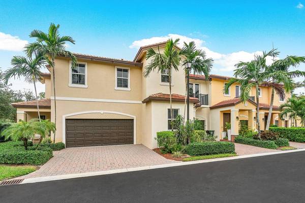 6986 Long Pine CIR, Coconut Creek, FL 33073