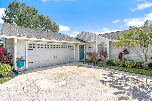 18352 Flagship CIR, Jupiter, FL 33458