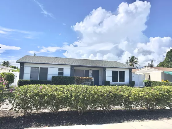 226 SE 23rd AVE, Boynton Beach, FL 33435