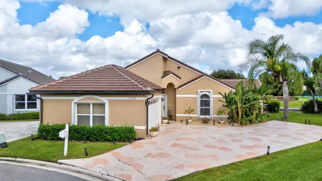 7703 Great Glen CIR, Delray Beach, FL 33446