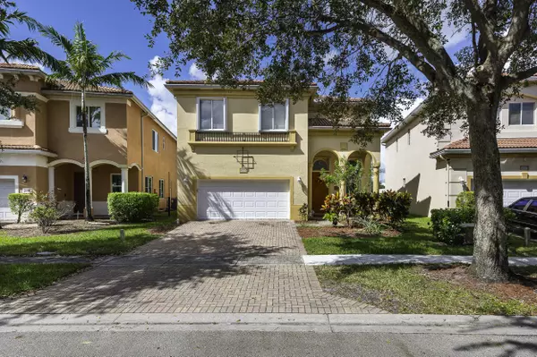 655 Gazetta WAY, West Palm Beach, FL 33413