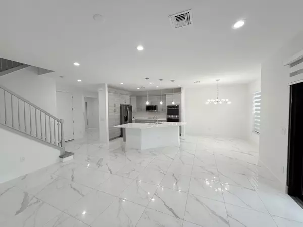 Boca Raton, FL 33428,9468 Kinley PL