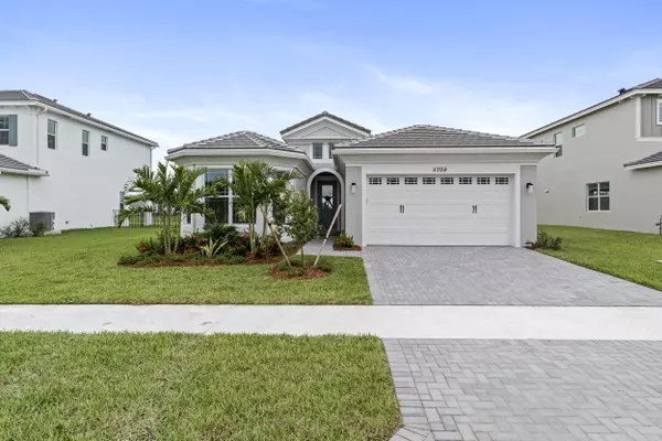 5709 Bristlecone Cmns, Westlake, FL 33470