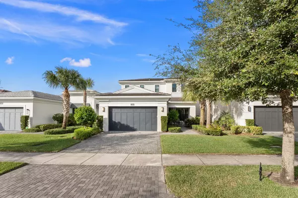 13689 Artisan CIR, Palm Beach Gardens, FL 33418