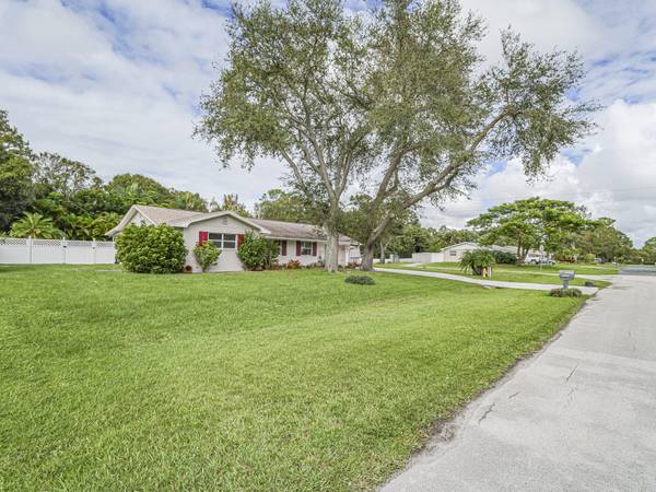 1375 29th AVE, Vero Beach, FL 32960