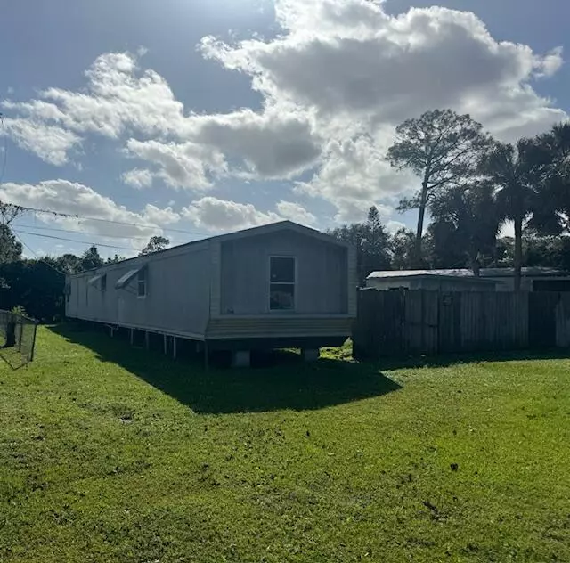 Fort Pierce, FL 34946,5189 Melissa LN