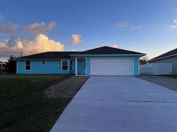 442 SW Jeanne AVE, Port Saint Lucie, FL 34953