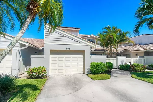 Palm Beach Gardens, FL 33418,513 Prestwick CIR