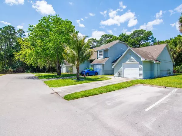 2020 S S Vero South CIR 4, Vero Beach, FL 32962