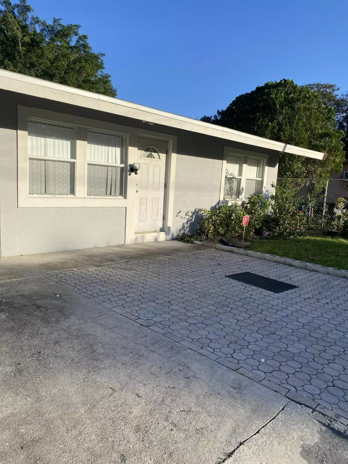 Fort Pierce, FL 34947,312 N 27th ST