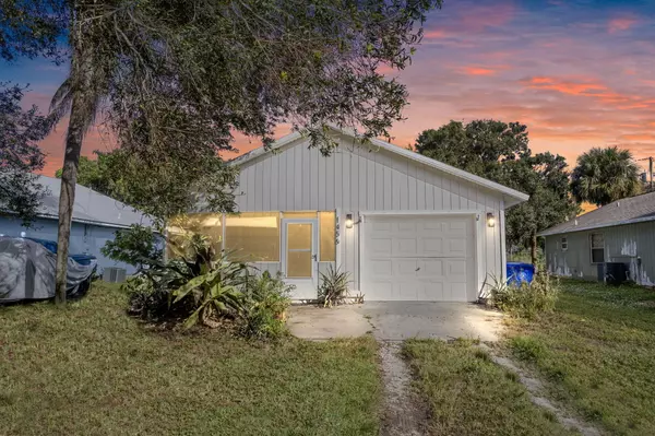 1456 SW 26th AVE, Vero Beach, FL 32962