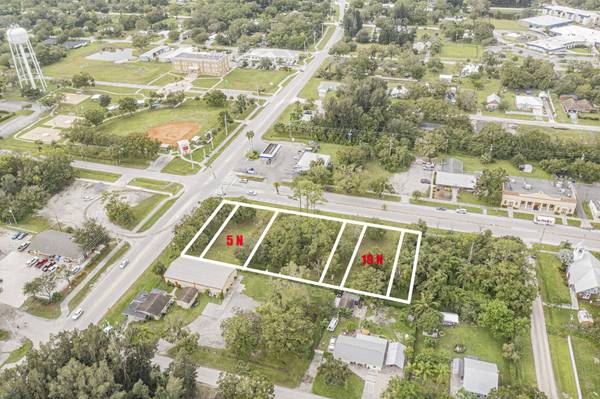 19 N Broadway ST, Fellsmere, FL 32948