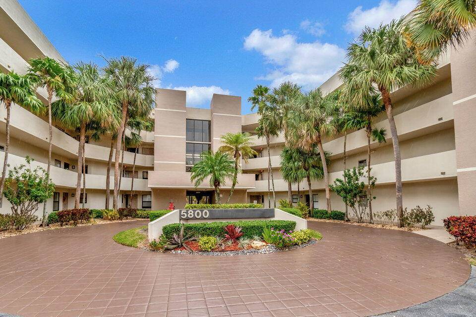 Boca Raton, FL 33433,5800 Camino Del Sol 305