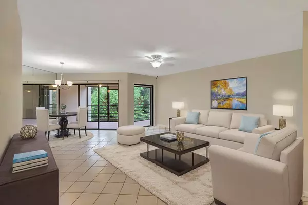 5800 Camino Del Sol 305, Boca Raton, FL 33433