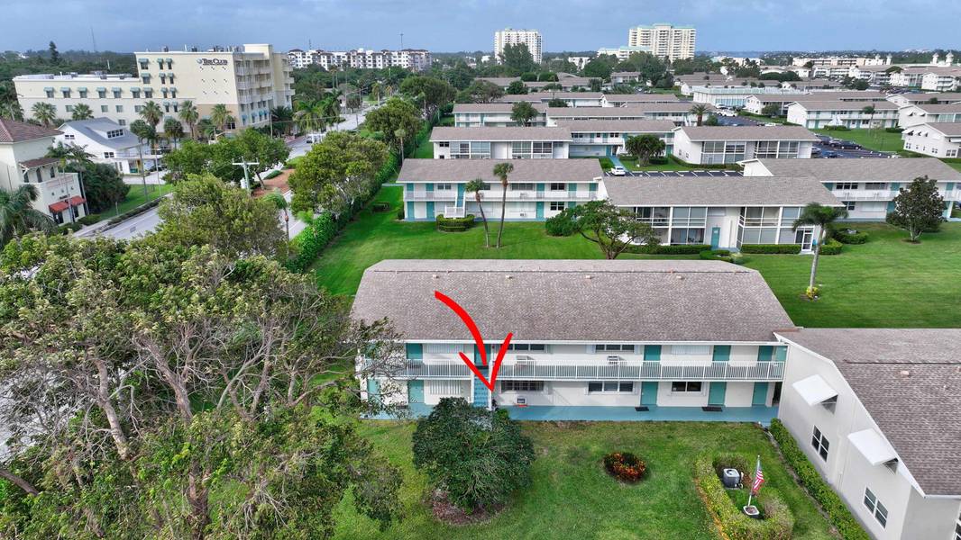 880 W Horizons 102, Boynton Beach, FL 33435