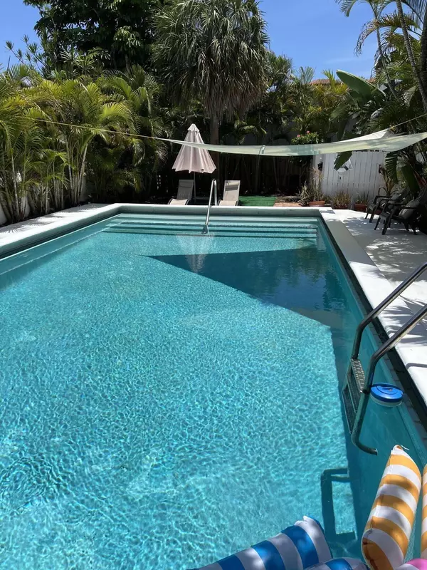 Deerfield Beach, FL 33441,1912 NE 6th ST
