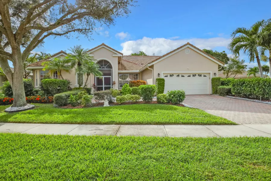 8711 Rothbury LN, Boynton Beach, FL 33472