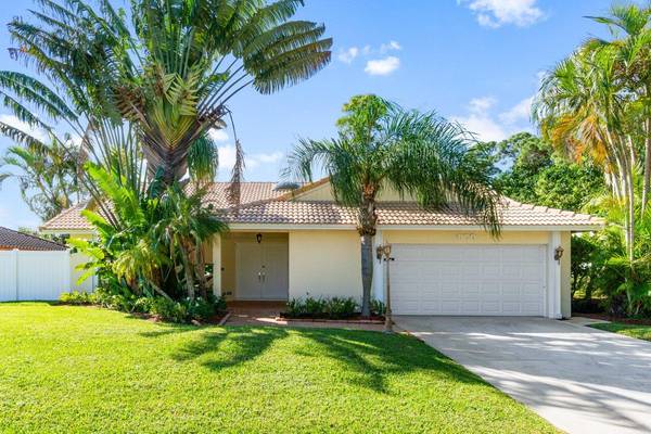 4100 NW 7th CT, Delray Beach, FL 33445