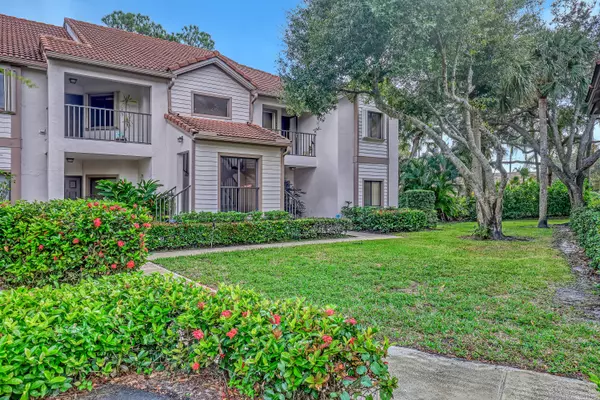 Palm Beach Gardens, FL 33418,1143 Duncan CIR 203