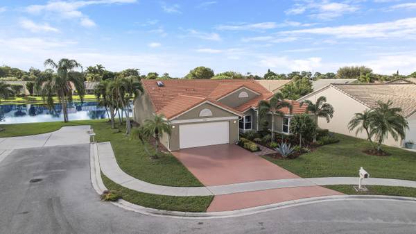 4025 Summer Chase CT, Lake Worth, FL 33467