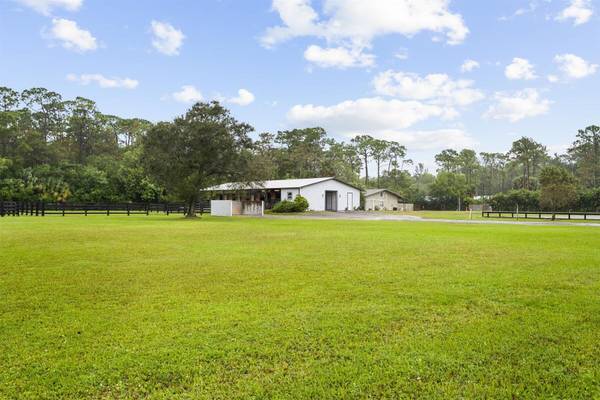 Loxahatchee Groves, FL 33470,14655 Gruber LN