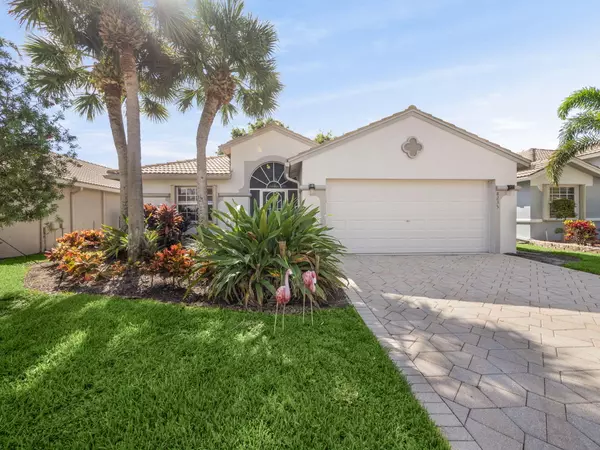 8235 Duomo CIR, Boynton Beach, FL 33472