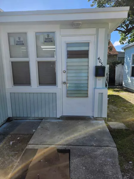 403 S 2nd AVE, Lake Worth Beach, FL 33460