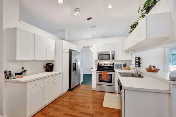 The Acreage, FL 33470,15550 N 73rd ST #2