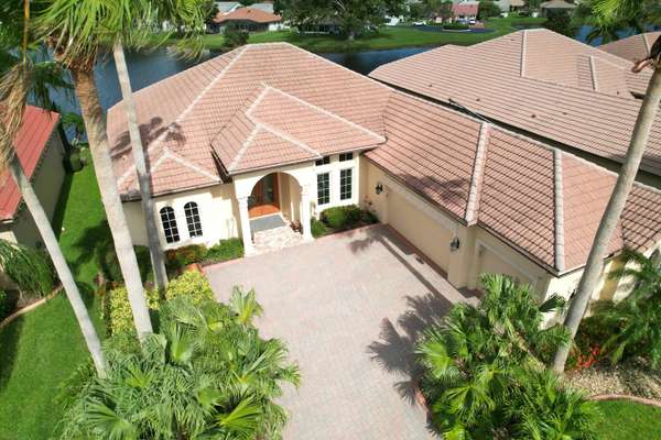 894 SW Grand Reserves BLVD, Port Saint Lucie, FL 34986