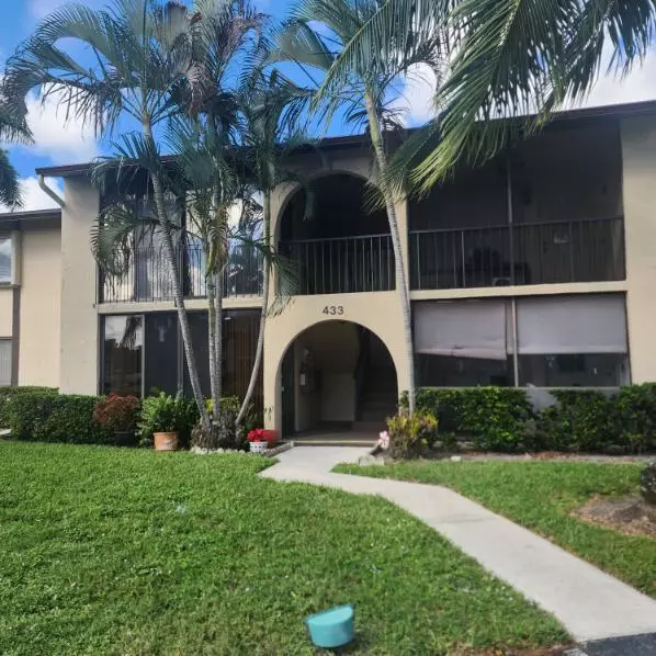 Greenacres, FL 33463,433 Pine Glen Lane A2