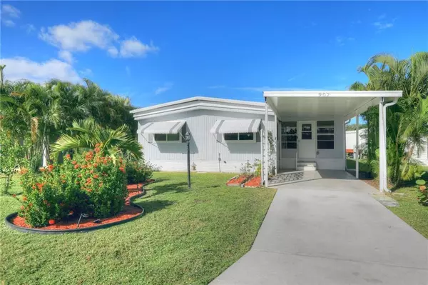 Barefoot Bay, FL 32976,902 Cashew CIR