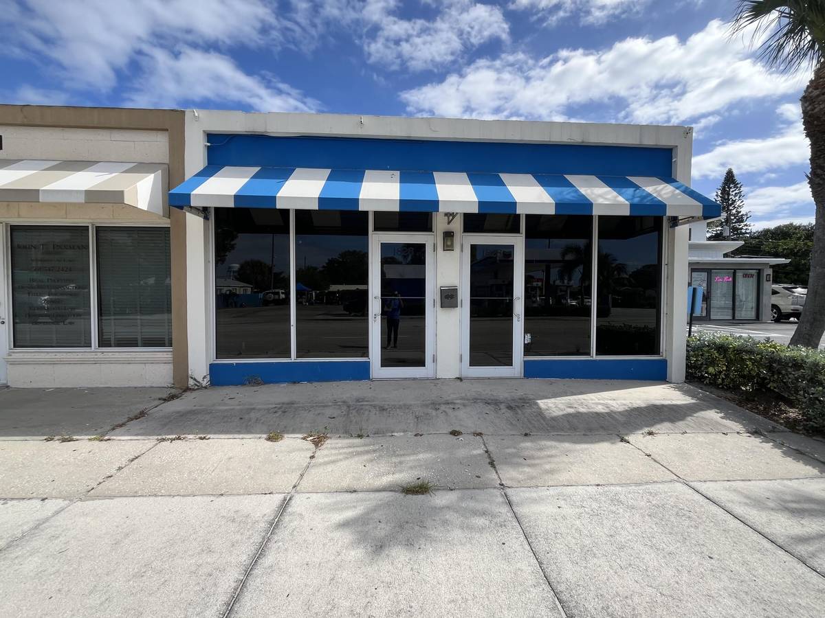 Lake Worth Beach, FL 33460,1828 N Dixie HWY